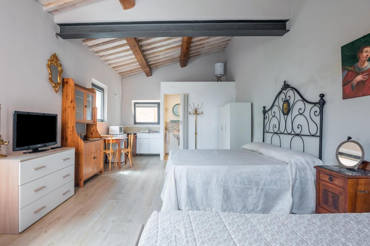 Siena- Porta Romana Lovely Studio With Parking! Bagian luar foto
