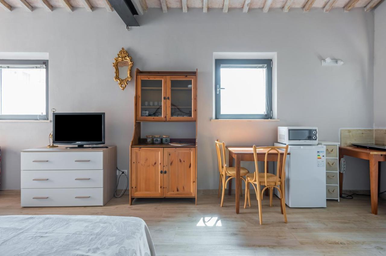 Siena- Porta Romana Lovely Studio With Parking! Bagian luar foto